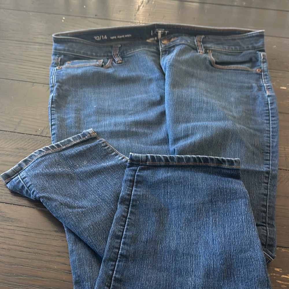 Women’s Ann Taylor skinny ankle jean
